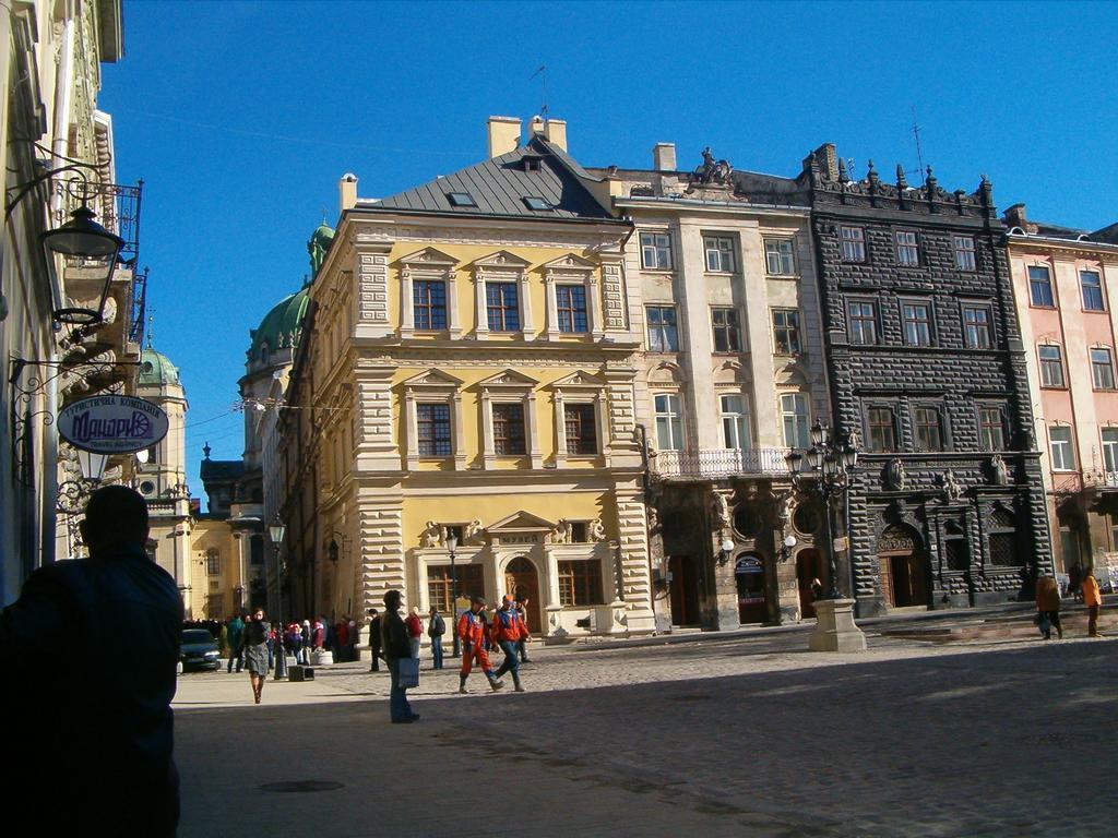 Apartament On Kostiushka Lviv Quarto foto